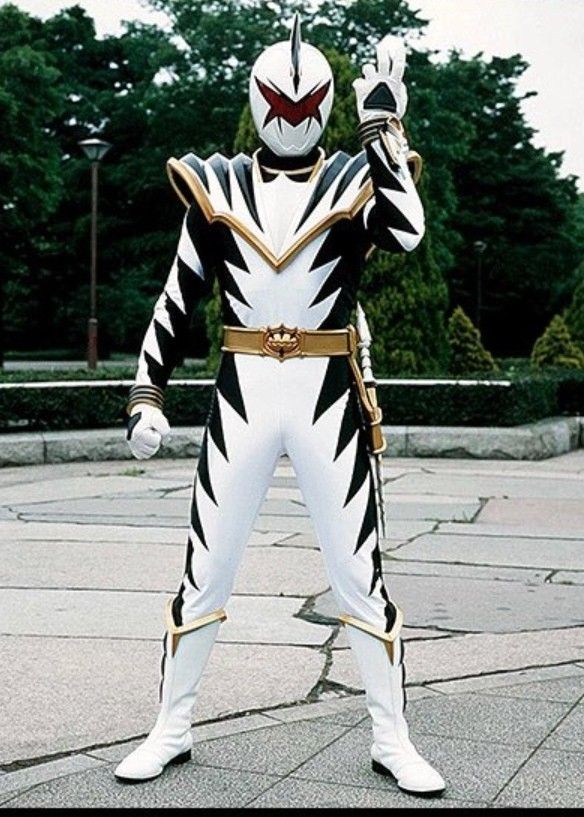 festachansanjou's tweet image. Me da risa cómo en Estados Unidos los padres se quejaron de qué los villanos de My Little Pony se redimían muy rápido y no tenían consecuencias por sus actos
Mientras tanto en Abaranger perdonaron al pendejo de Mikoto pese a ser un terrorista en potencia xD al menos se murió