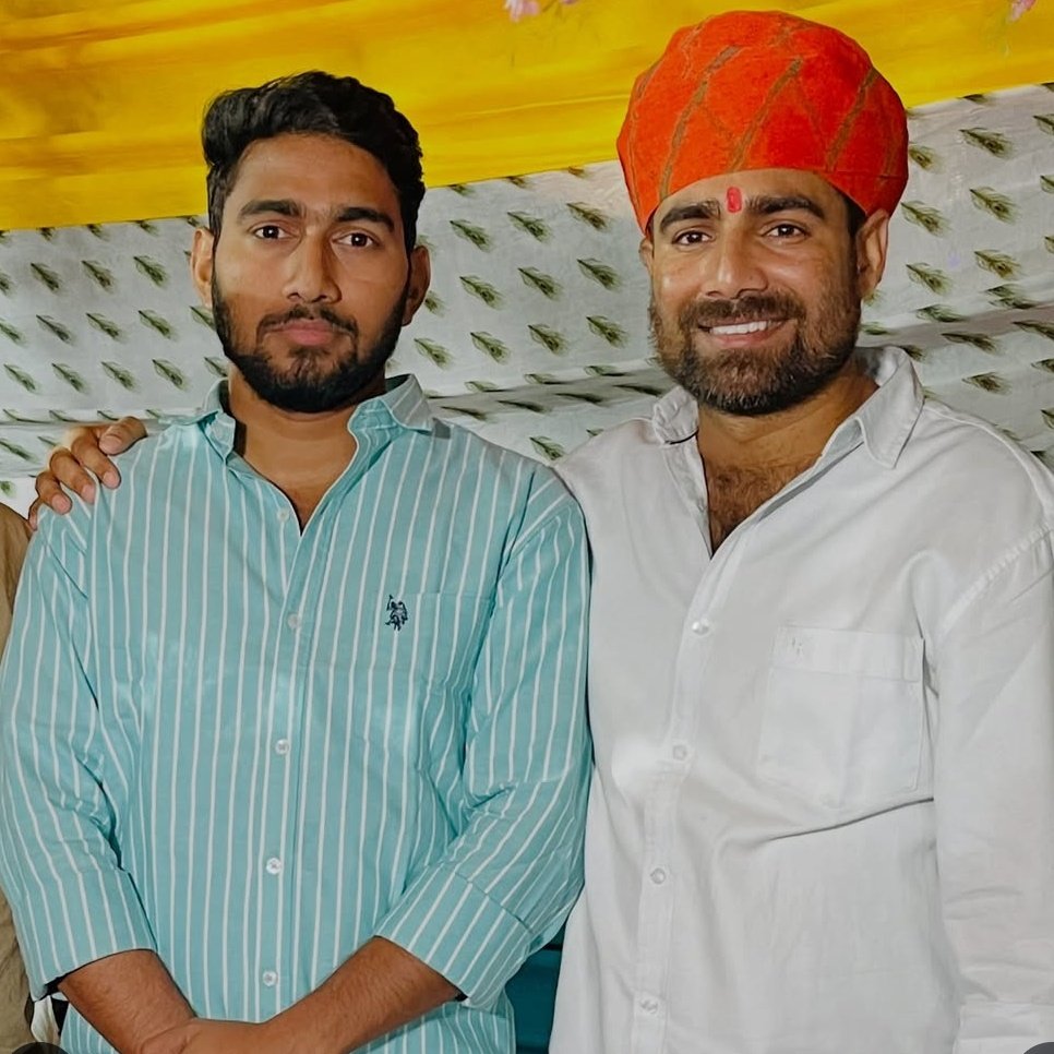 Ramdev Karwasra (@ramdevsanwrad) on Twitter photo प्रिय मित्र भाई संजय सिंह कताला को चुरु से एनएसयूआई ज़िलाध्यक्ष नियुक्त होने पर हार्दिक शुभकामनाएँ।
आपका यह कार्यकाल छात्र हितों के संघर्ष, संगठन की मज़बूती और युवा नेतृत्व की नई परिभाषा बने, यही कामना है।
<a href="/singh_katala/">SANJAY SINGH KATALA NSUI</a> प्रिय मित्र भाई संजय सिंह कताला को चुरु से एनएसयूआई ज़िलाध्यक्ष नियुक्त होने पर हार्दिक शुभकामनाएँ।
आपका यह कार्यकाल छात्र हितों के संघर्ष, संगठन की मज़बूती और युवा नेतृत्व की नई परिभाषा बने, यही कामना है।
<a href="/singh_katala/">SANJAY SINGH KATALA NSUI</a>