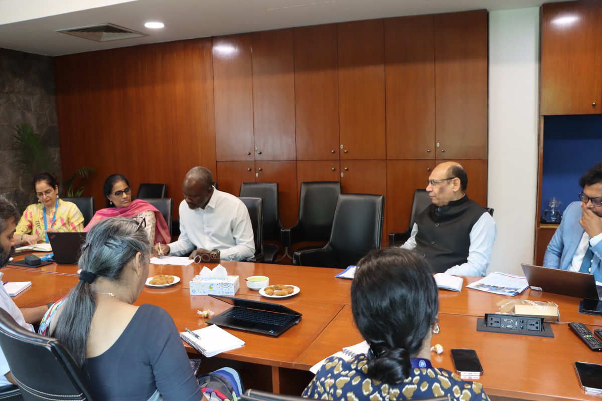 UNV India (@unv_india) on Twitter photo Fostering stronger partnerships!
<a href="/UNVAsiaPacific/">UNV Asia Pacific</a> & UNV in India met with HR and Ops leads from <a href="/UNDP_India/">UNDP India</a>, <a href="/UNFPAIndia/">UNFPA India</a>, @WFP_India, <a href="/UNICEFIndia/">UNICEF India</a> & <a href="/UN_Women/">UN Women</a>.
Discussions focused on UNV talent solutions to meet emerging development needs.
#UNVolunteers Fostering stronger partnerships!
<a href="/UNVAsiaPacific/">UNV Asia Pacific</a> & UNV in India met with HR and Ops leads from <a href="/UNDP_India/">UNDP India</a>, <a href="/UNFPAIndia/">UNFPA India</a>, @WFP_India, <a href="/UNICEFIndia/">UNICEF India</a> & <a href="/UN_Women/">UN Women</a>.
Discussions focused on UNV talent solutions to meet emerging development needs.
#UNVolunteers
