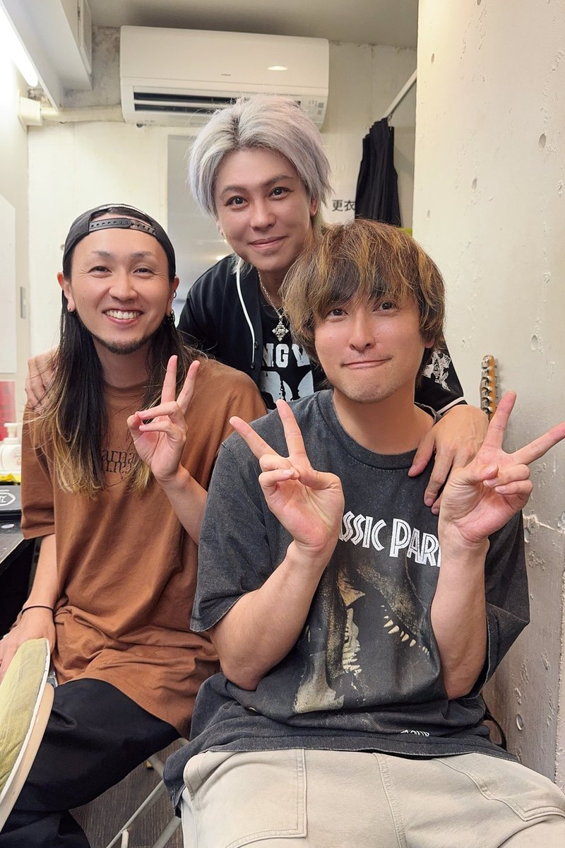 kingryoworld's tweet image. 2025.7.26@青山RiZM
とっても楽しい1日でした🦁✨
共演者のみんなに感謝とリスペクトを!
来てくれたみんなありがとうやで😊
#フラチナリズム #Uken
#MARKETSHOPSTORE
#青山RiZM #獅子音