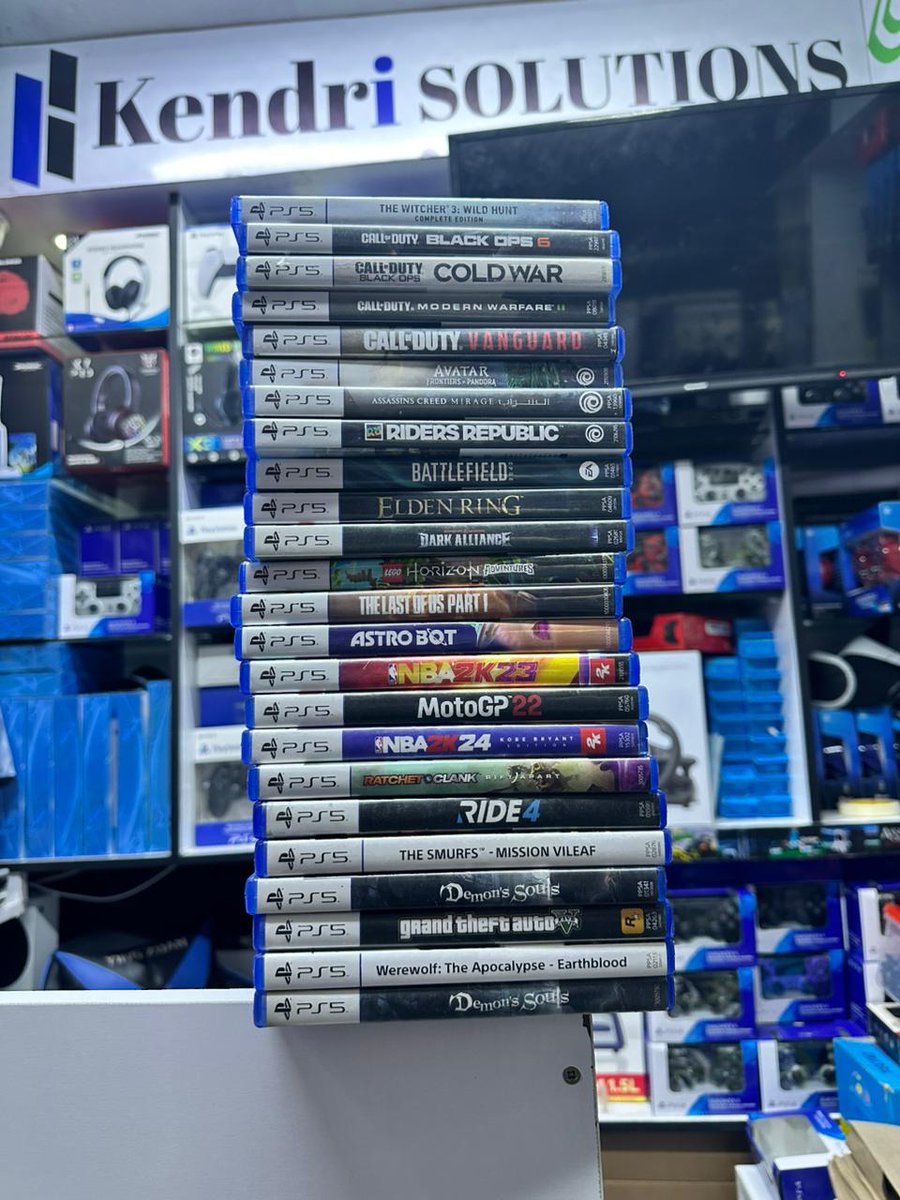 Krepublics2_'s tweet image. Buaana guys weekends are for gaming, grab video games from @KDAccessories1 . Variety from Football, Racing, Action , Adventure and more for all Consoles
Both Brand New and Pre-owned. Price from 1,500/=
Visit 📍 Gaberon Plaza 2nd Floor, Shop S6
Call or WhatsApp 📞 0718076045