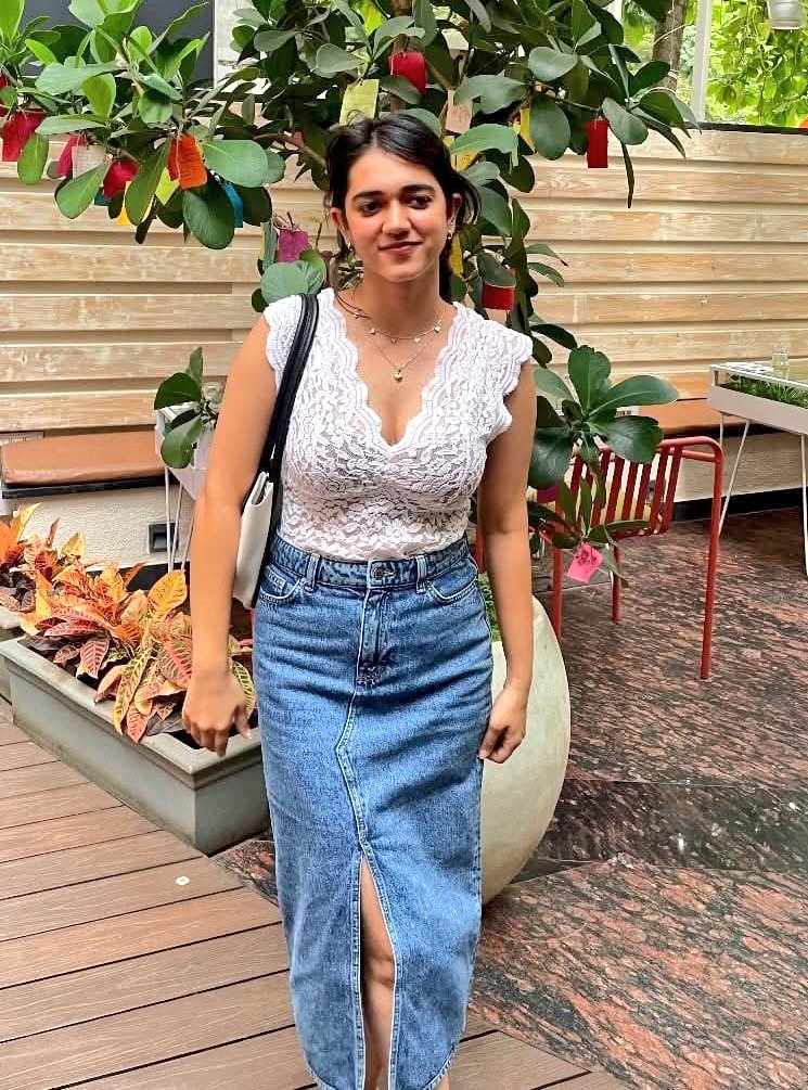 SoumyaAvasthi's tweet image. At the office 😉✨