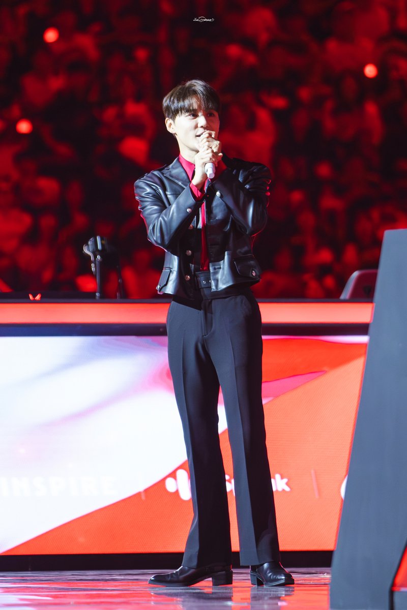 XIA_VIVACE's tweet image. 250725 LCK ROADSHOW 2025 T1 HOME GROUND
❤️🖤 -1
#XIA #XIA준수 #김준수 #시아준수 #JUNSU #ジュンス #金俊秀