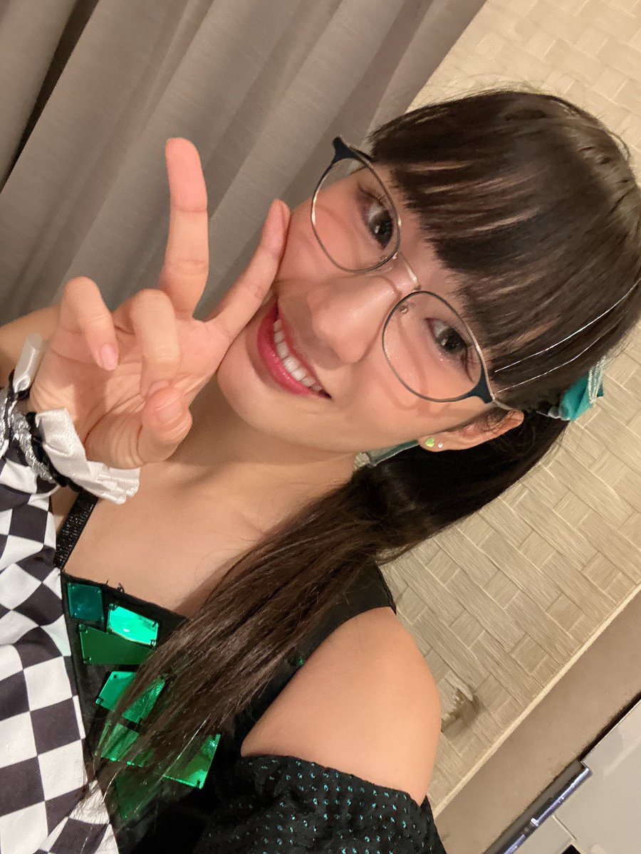AliceProject_mb's tweet image. こんにちは〜☀️

今日も暑い🥵から水分補給しっかり💪💪

@nonoa_aoi45