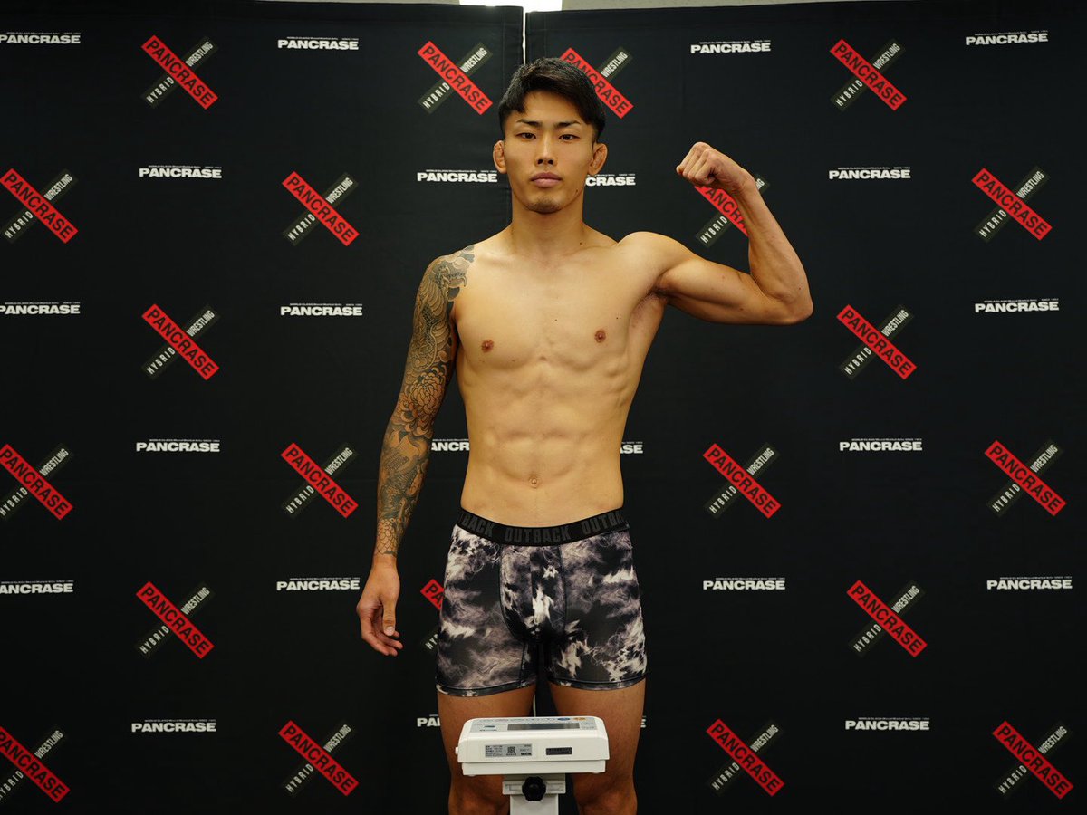 _PANCRASE_'s tweet image. ❌PANCRASE355❌
📣計量結果⚖️
第10試合 フェザー級5分3R
🟥木下尚祐 65.7kg
🟦敢流 66.1kg
#pancrase355
🗓️7月27日(日)
🏟️立川ステージガーデン
▶️U-NEXTでLIVE中継