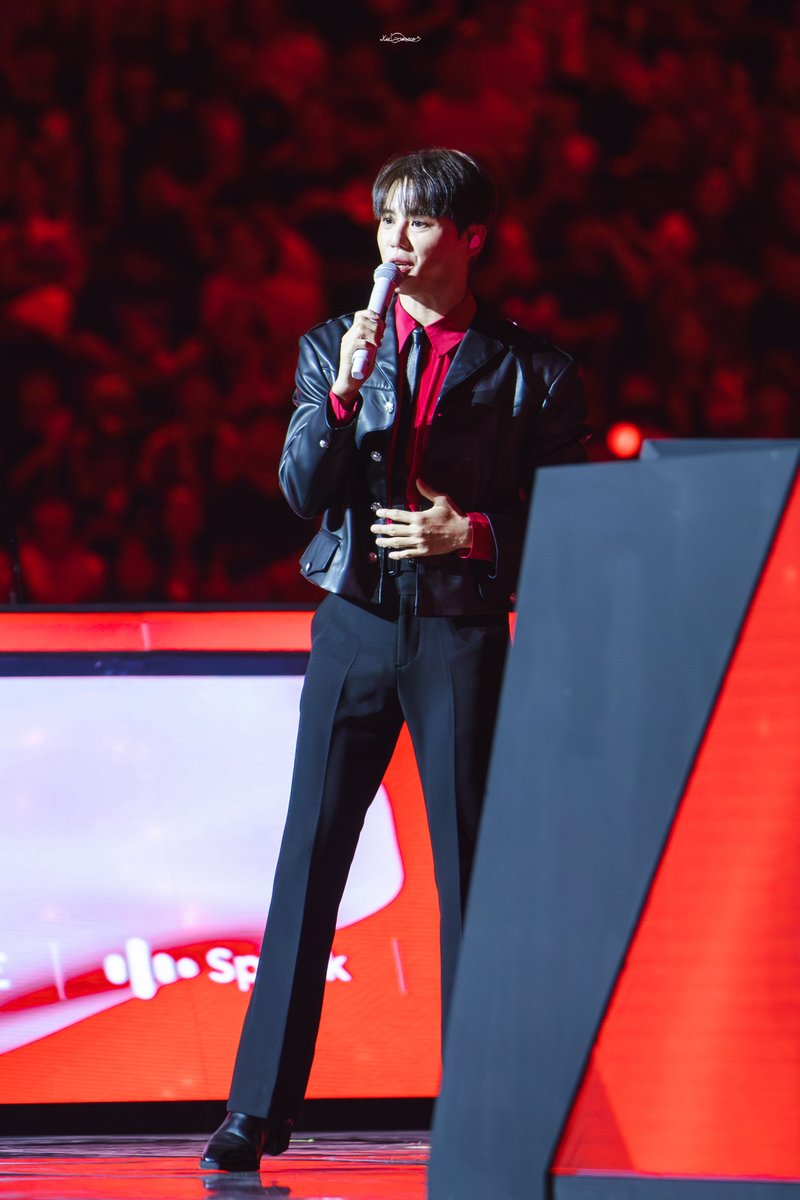 XIA_VIVACE's tweet image. 250725 LCK ROADSHOW 2025 T1 HOME GROUND
❤️🖤 -3
#XIA #XIA준수 #김준수 #시아준수 #JUNSU #ジュンス #金俊秀