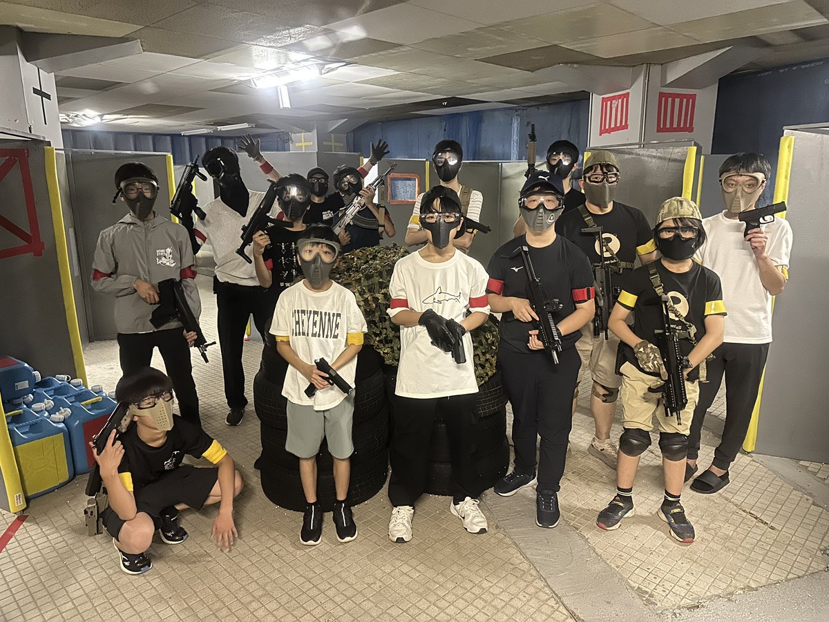 PhantomBul15669's tweet image. 本日の[10禁サバゲー大会]終了致しました‼️
相変わらずの盛り上がり👏
キッズの中にはデチューンエアソフトガン使いも多くなってきました😊
Phantom Bulletは、未来のサバゲーマー育成フィールドです🤣

来月の10禁サバゲー大会は8/23しかございませんが、またエントリーいただけると幸いです😊…