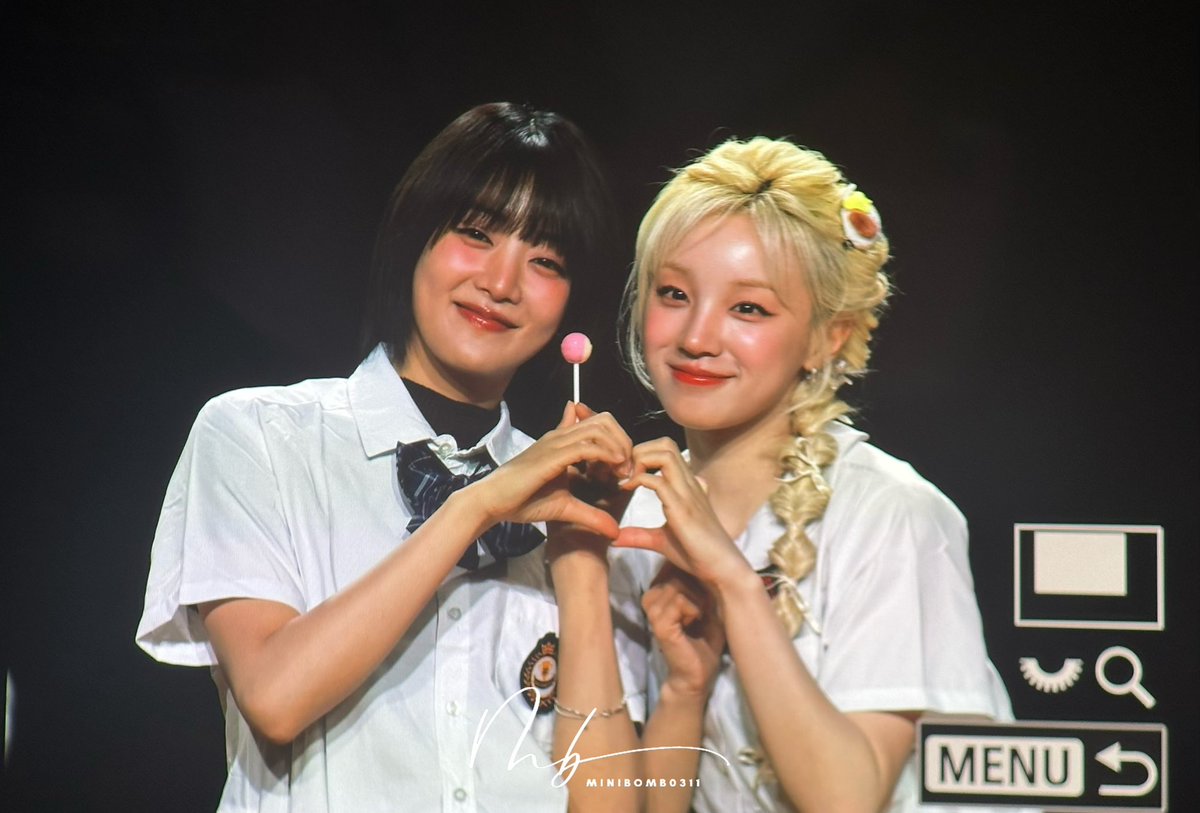 minibomb0311's tweet image. 250726 민니 프리뷰
Minnie & yuqi❤️❤️❤️
#IDLE #GIDLE #여자아이들 #아이들 #민니 #MINNIE #มินนี่