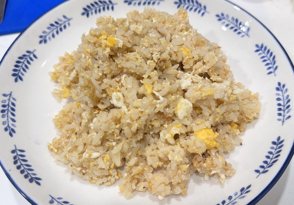 nattation3's tweet image. ข้าวผัดไข่ ใส่ซอสพริก แบบพี่ตะวันแบบเป๊ะๆ
อร่อยนะคะ หลิงออม 😋