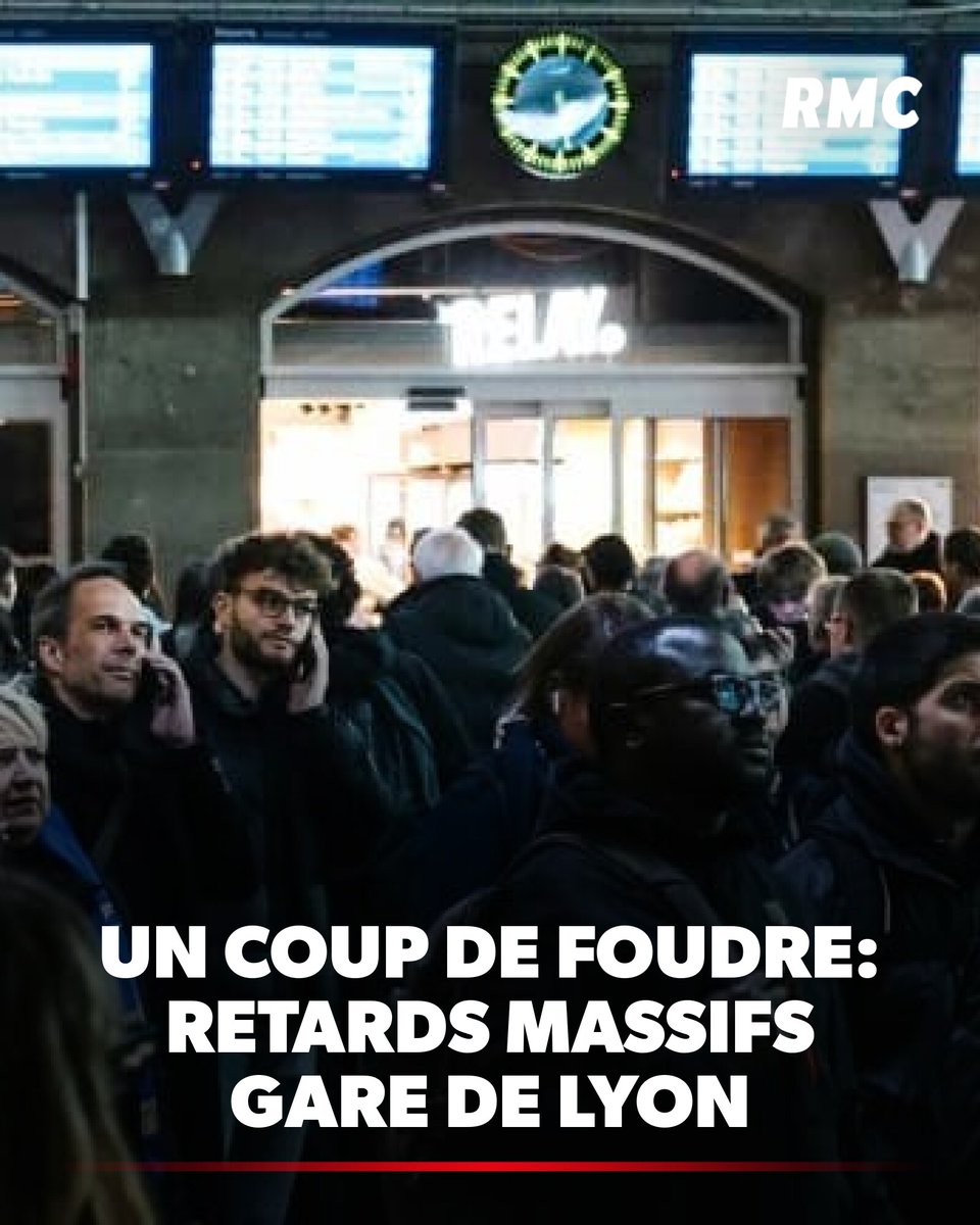 RMCInfo's tweet image. ⚡ De nombreux trains au départ de la Gare de Lyon affichaient d'importants retards, vendredi soir. La faute à un coup de foudre... ► l.rmc.fr/Ral