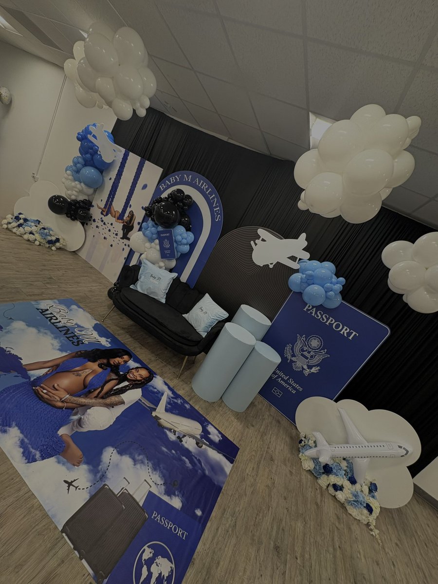 jalayaahh's tweet image. Showering BabyM💙