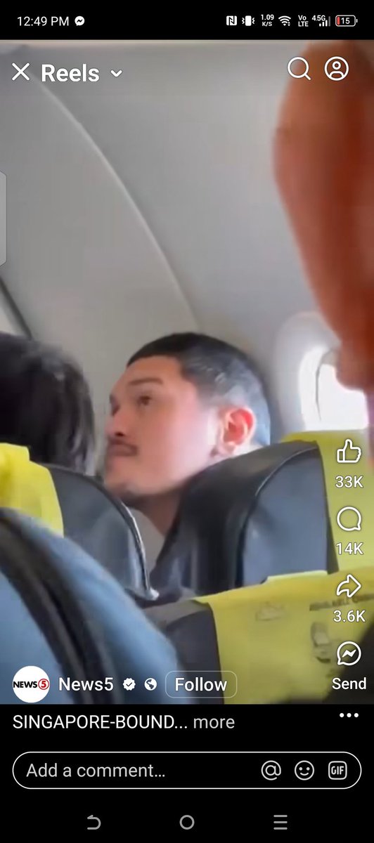 Haunt 🇵🇭 (@hauntvaldez) on Twitter photo At times of situations. There's what you call: Flight, Fight, Freeze response.
Itong isang ungoy-bakulaw na Mayor ng Davao <a href="/BasteDU30/">Sebastian Duterte</a> literal na nag "FLIGHT" papuntang Singapore! 🤡💩😂👊
Atapang atao, ataas alipad! 🥴💩
Matapang talaga ang Duterte hindi weak. Bravo! 💩🥴👊 At times of situations. There's what you call: Flight, Fight, Freeze response.
Itong isang ungoy-bakulaw na Mayor ng Davao <a href="/BasteDU30/">Sebastian Duterte</a> literal na nag "FLIGHT" papuntang Singapore! 🤡💩😂👊
Atapang atao, ataas alipad! 🥴💩
Matapang talaga ang Duterte hindi weak. Bravo! 💩🥴👊