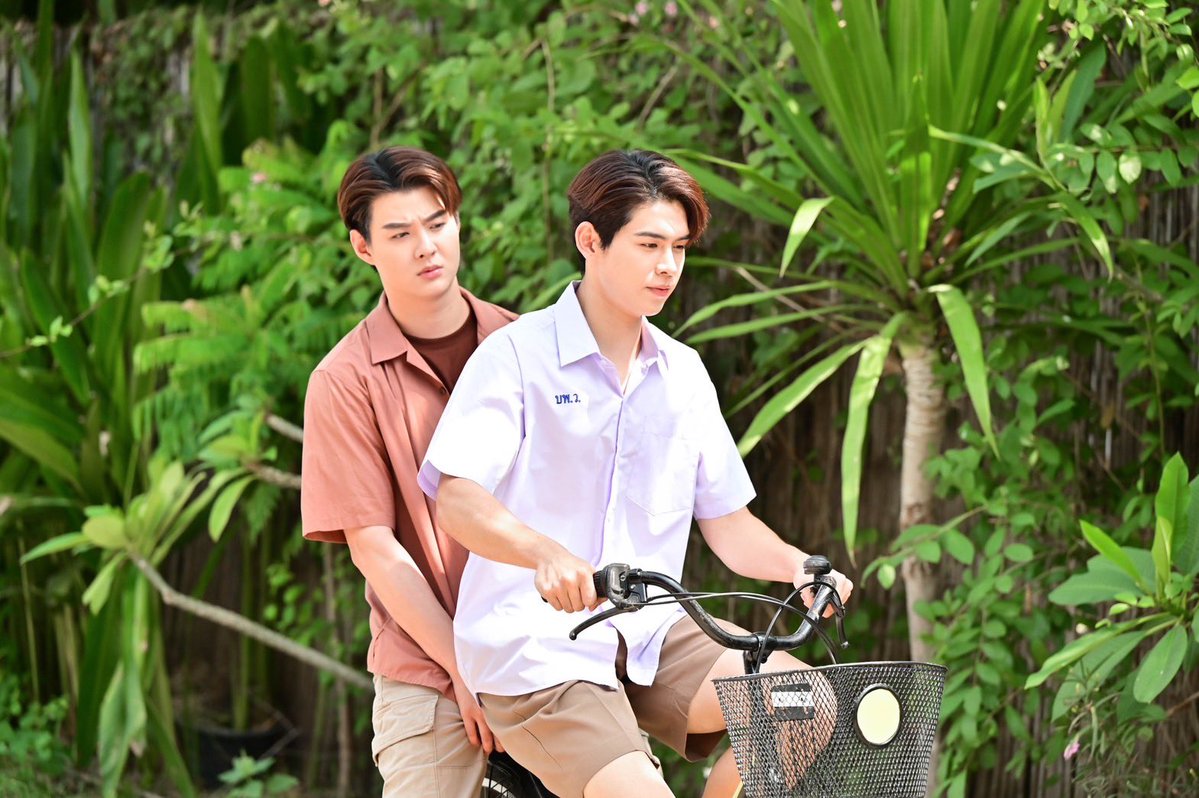 Hello98_th's tweet image. เตรียมหัวใจให้พร้อม! EP.11 ‘หวานใจผู้ใหญ่จอม’ กำลังจะหวานซึ้งจนน้ำตาซึม

🔗facebook.com/share/p/17CJxw…

#หวานใจผู้ใหญ่จอม #MySweetheartJom
#ภูมเซ้นต์ #PoomSaint
#saint_sup