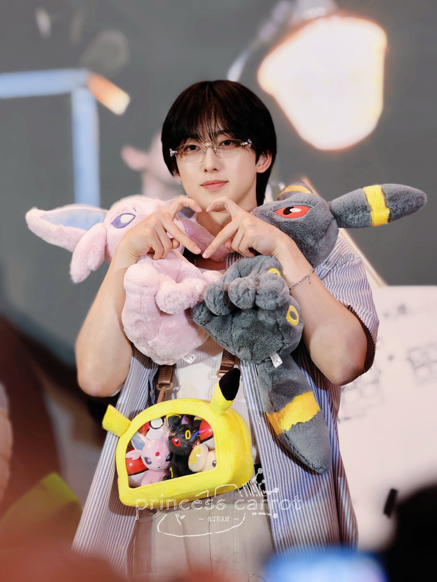 carrotatnight's tweet image. 260725 &TEAM HONGKONG FANSIGN
#andTEAM #앤팀
#FUMA #후마 #フウマ