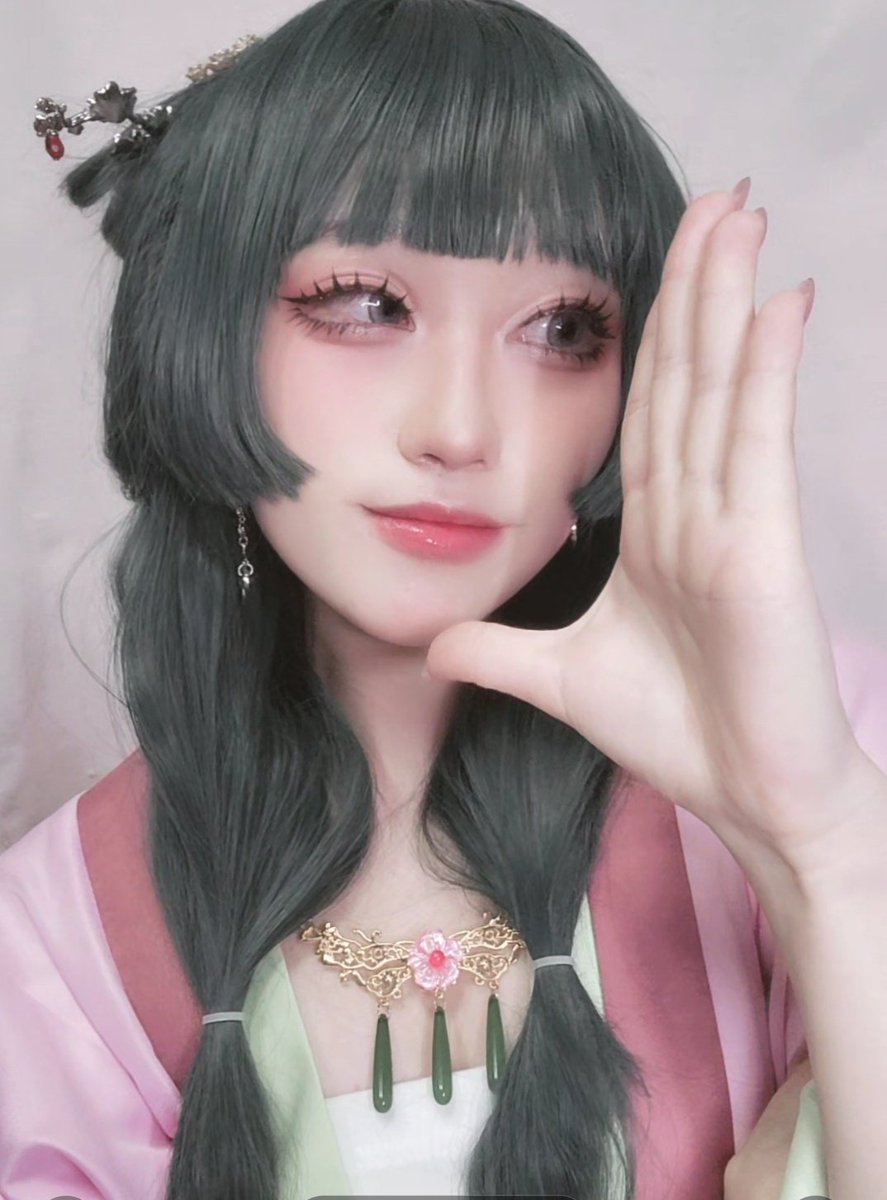 뚝딱이의.틱톡임미다
vt.tiktok.com/ZSHpBXHymHxHs-…