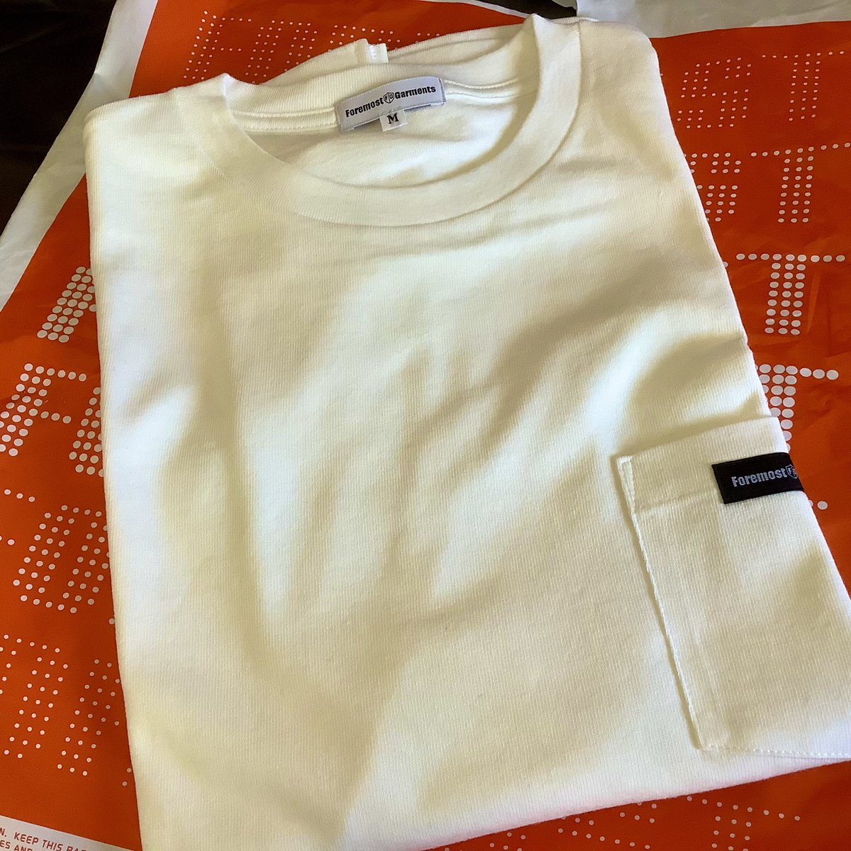 ayumi_ss's tweet image. フォアモーストのオリジナルＴシャツ貰った
自分で買いにいこうかと思ってたけどサイズが無くなってるっぽかったからラッキー
#foremost