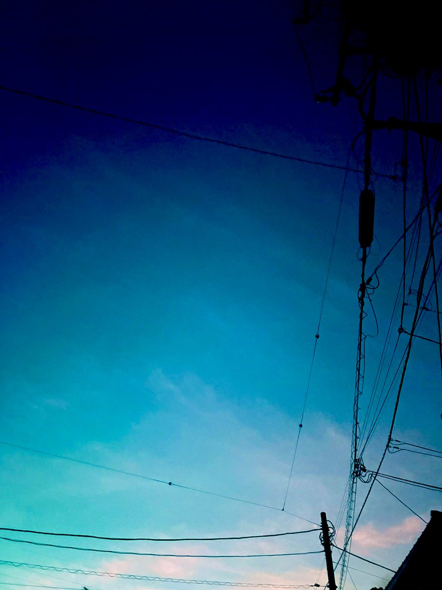 am_768215's tweet image. 夏って加工が楽しいんですよ