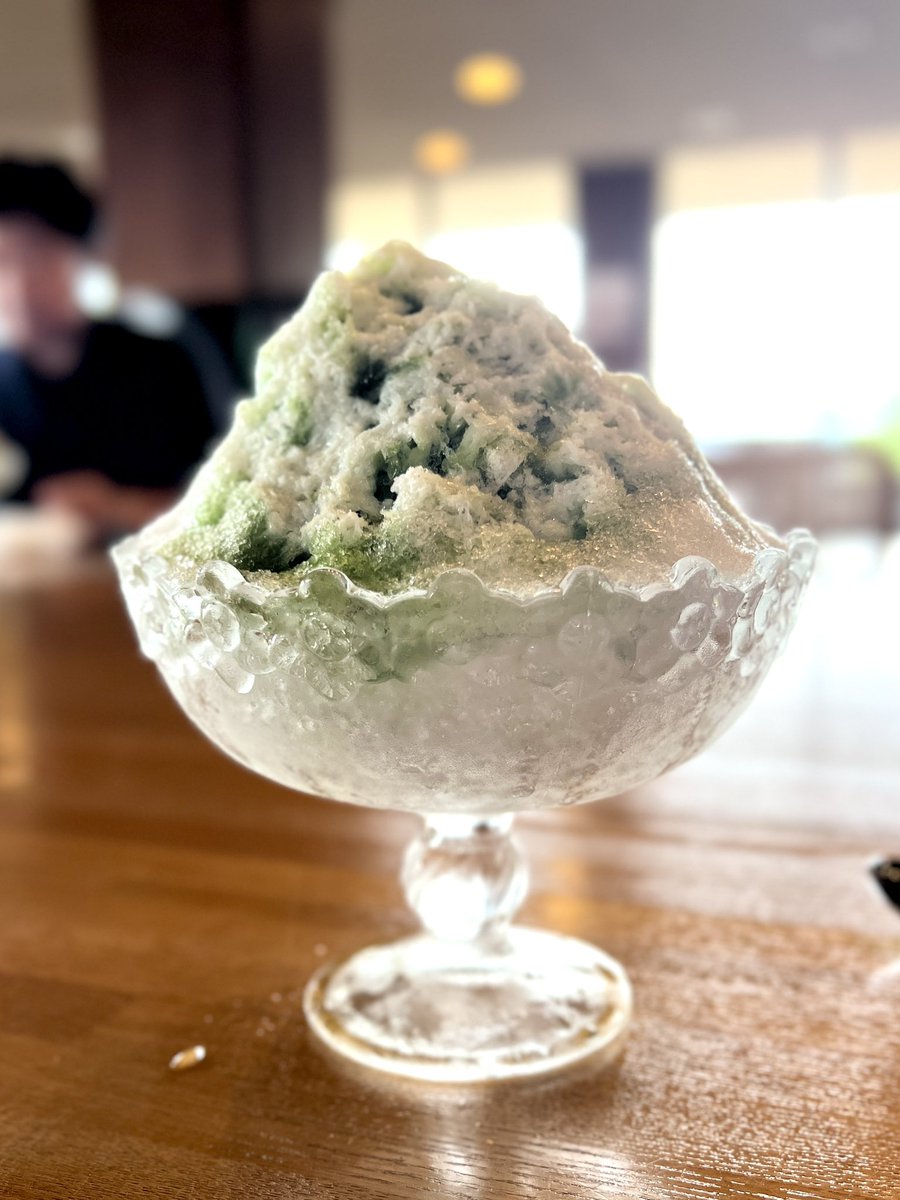 a_chocott's tweet image. 今日は仲間がお誕生日コンペを開催してくれました。
熊本県の菊池高原カントリーにて。
風が強かったですが気温28℃で快適でした。
ゴルフの内容以外は楽しかったっす😆