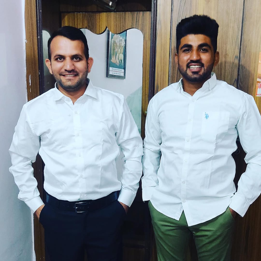 Omsingh dewasi Jnvu (@jnvuomsingh) on Twitter photo संघर्ष के प्रतीक बड़े भाई मेरे मार्गदर्शक डॉ बबलू सोलंकी जी को जोधपुर शहर Nsui के जिला अध्यक्ष बनने पर हार्दिक बधाई एवं शुभकामनाएं बॉस
आपके कुशल नेतृत्व में जोधपुर nsui में नई ऊंचाईयो हासिल करे मेरी ये ही मनोकामना है
<a href="/DrBabluSolanki/">Dr.Bablu Solanki saini</a>
#omsinghdewasijnvu #nsui #Jodhpur संघर्ष के प्रतीक बड़े भाई मेरे मार्गदर्शक डॉ बबलू सोलंकी जी को जोधपुर शहर Nsui के जिला अध्यक्ष बनने पर हार्दिक बधाई एवं शुभकामनाएं बॉस
आपके कुशल नेतृत्व में जोधपुर nsui में नई ऊंचाईयो हासिल करे मेरी ये ही मनोकामना है
<a href="/DrBabluSolanki/">Dr.Bablu Solanki saini</a>
#omsinghdewasijnvu #nsui #Jodhpur