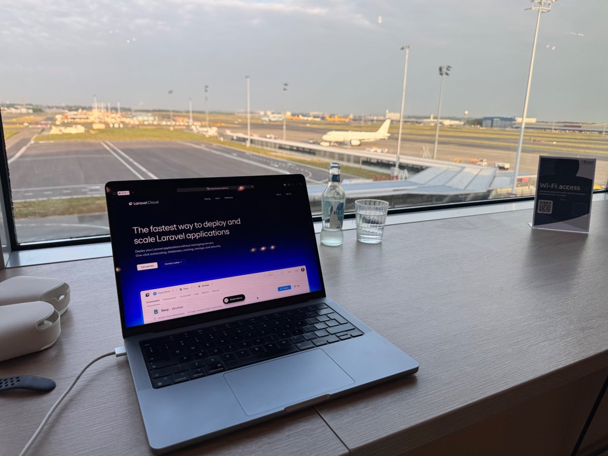 driesvints's tweet image. On my way to Denver for @LaraconUS! ✈️