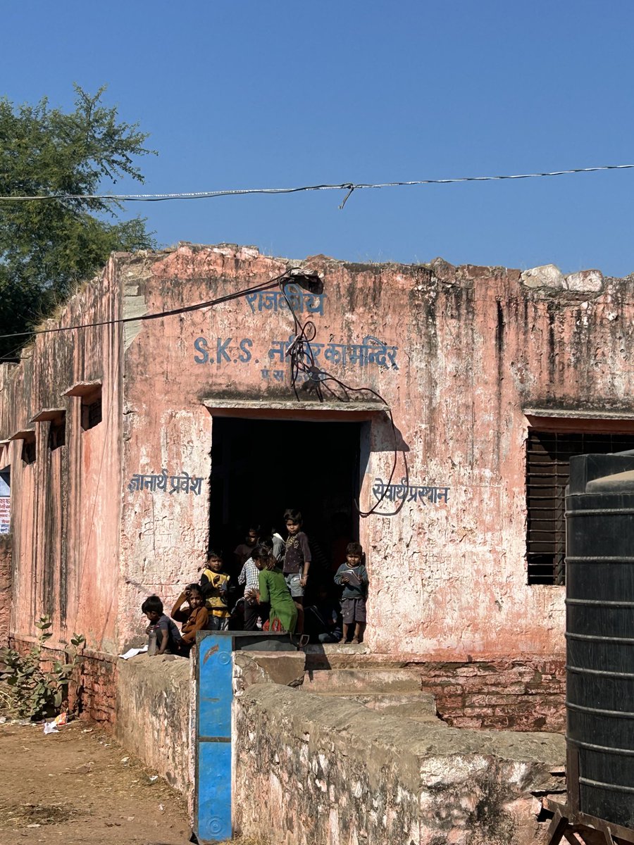 avinashkalla's tweet image. सरकारी स्कूल #rajasthan करौली