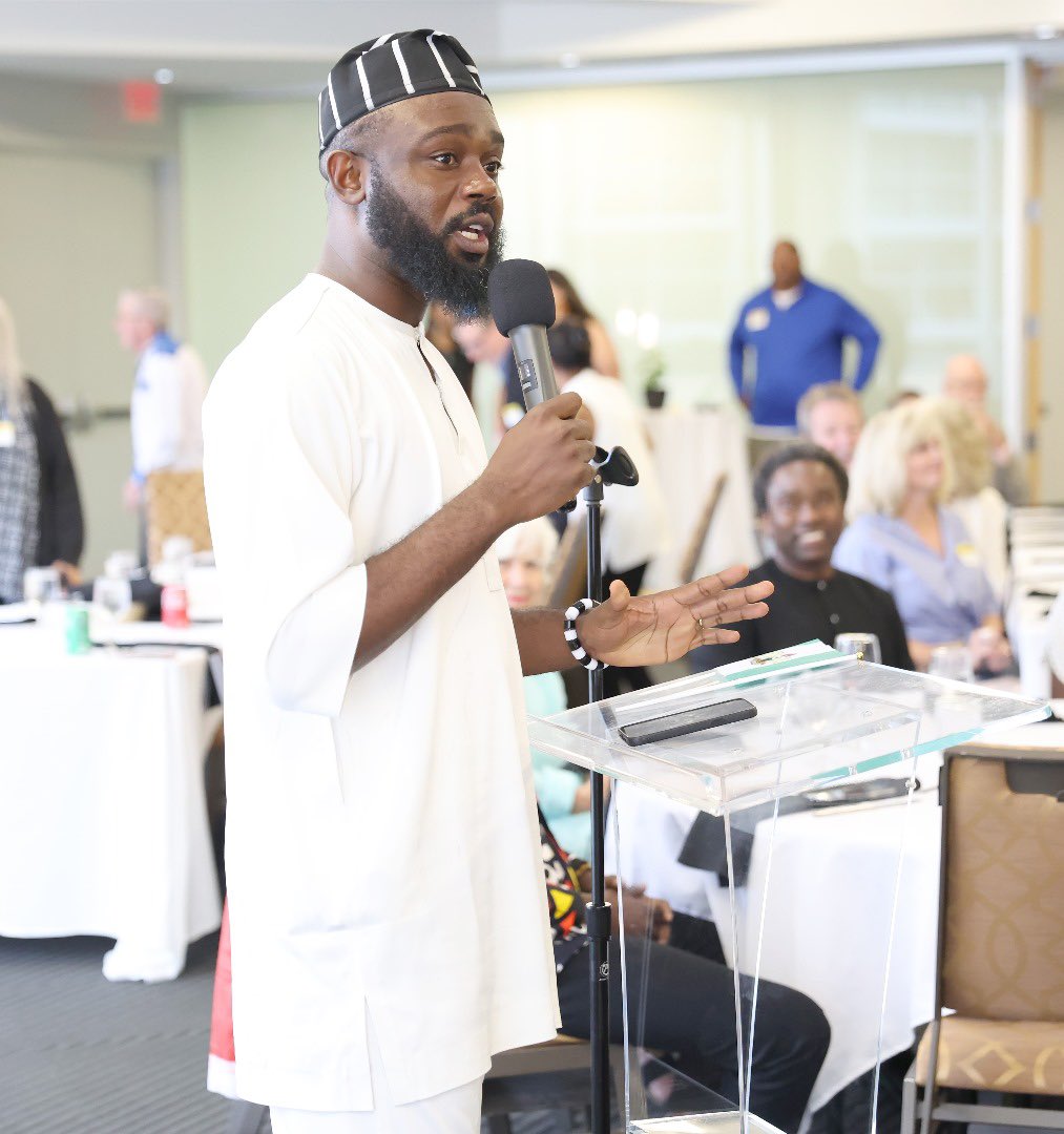 YateghteghSKY's tweet image. “If you knew where some of us came from, you wouldn’t pray for us to fail.” – Victor Osimhen

This hits hard, because it’s true.

From Makurdi to Iowa City, USA. From dreaming about change to being equipped to lead it.
I am officially a @WashFellowship fellow / Alumna – Class of…