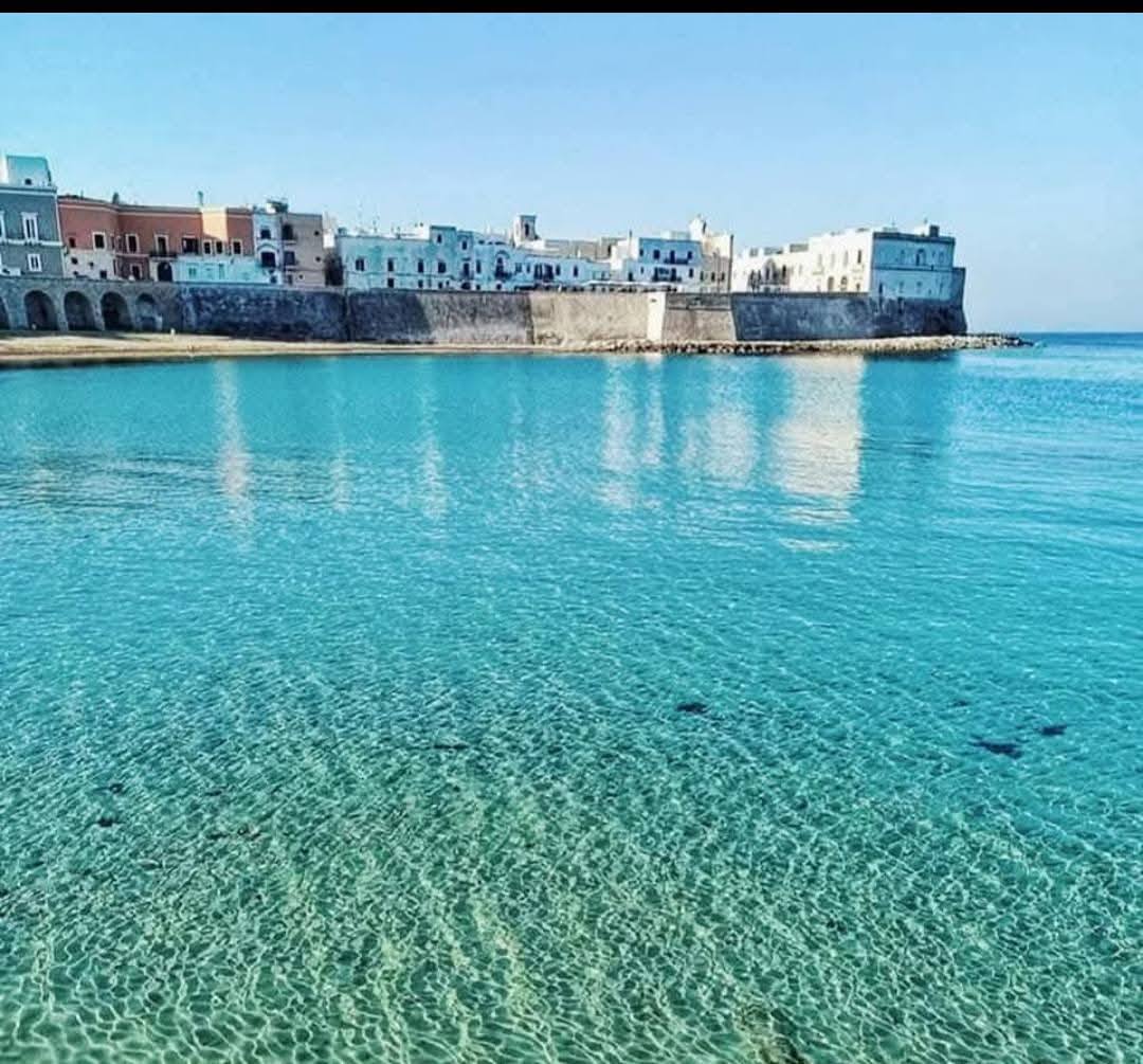 BUONGIORNO DALLA PUGLIA. GALLIPOLI-SALENTO.