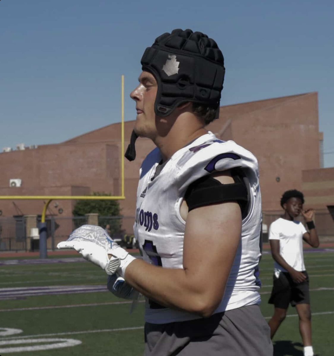 LucasMeyer_'s tweet image. I've only been a Phantom for a few weeks but all I can say is its family over here! Super grateful for @CoachV_50 @easymoneyphat and the whole staff! Thank you to my teammates for embracing me as well! The clock is ticking and 8/22 cant get here any faster! @PhantomFootball