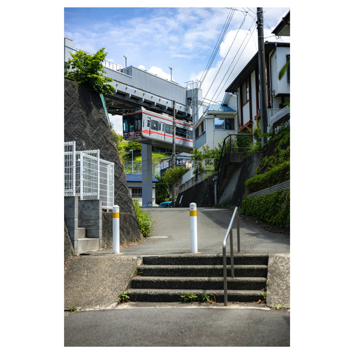 Tikuwa_Camera's tweet image. 夏空湘南モノレール