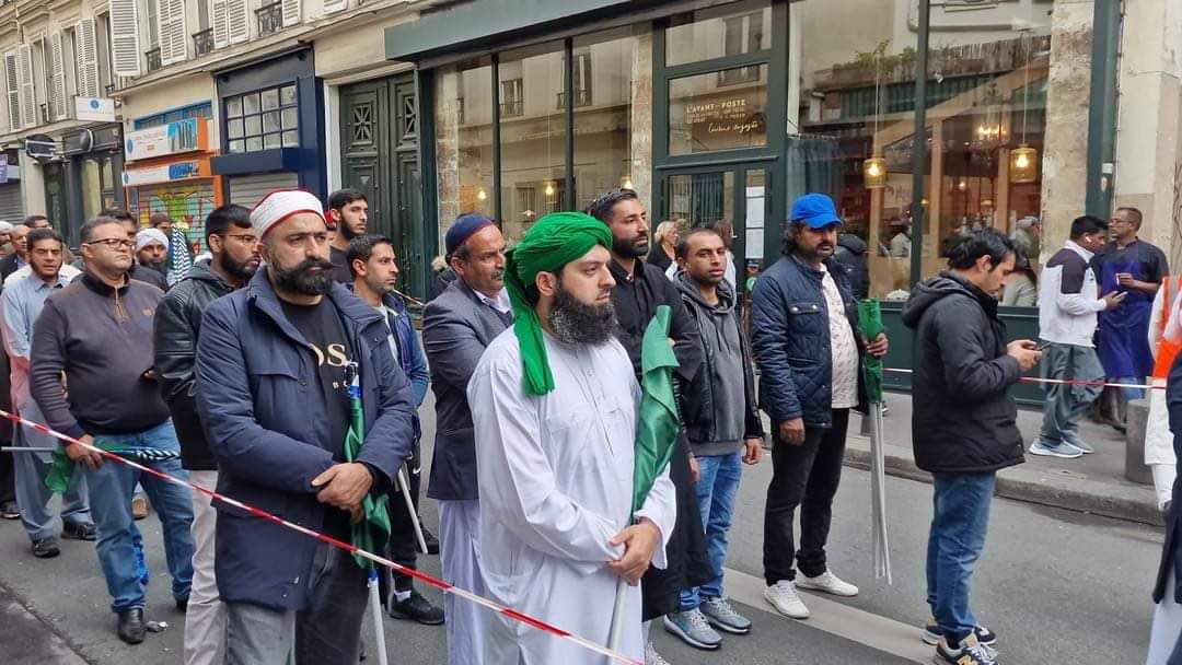 MAB_Sultan's tweet image. فرانس 🇫🇷 میں دعوت اسلامی کے تحت گزشتہ برسوں جلوس میلاد کے مناظر
یہ ہے آپکی دعوت اسلامی