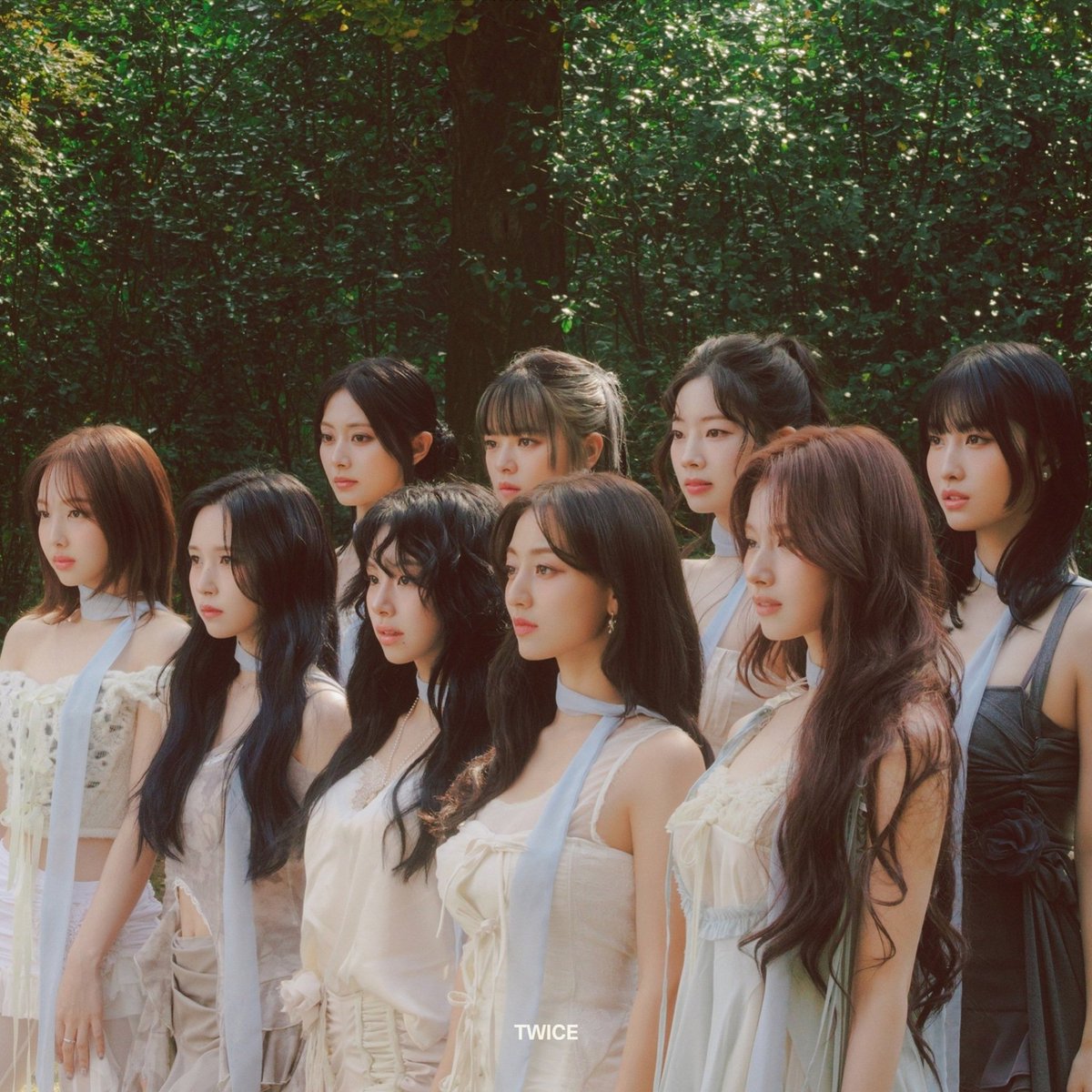 OneilyVibe's tweet image. TWICE has exceeded 100 million monthly audiences on YouTube Music.