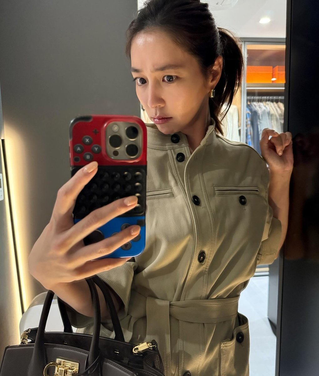 Kkorepo's tweet image. &lt;トレンドブログ&gt;#イ・ミンジョン、体感温度40度以上で野外撮影の苦労を吐露 #イミンジョン
🔗korepo.com/archives/15729…