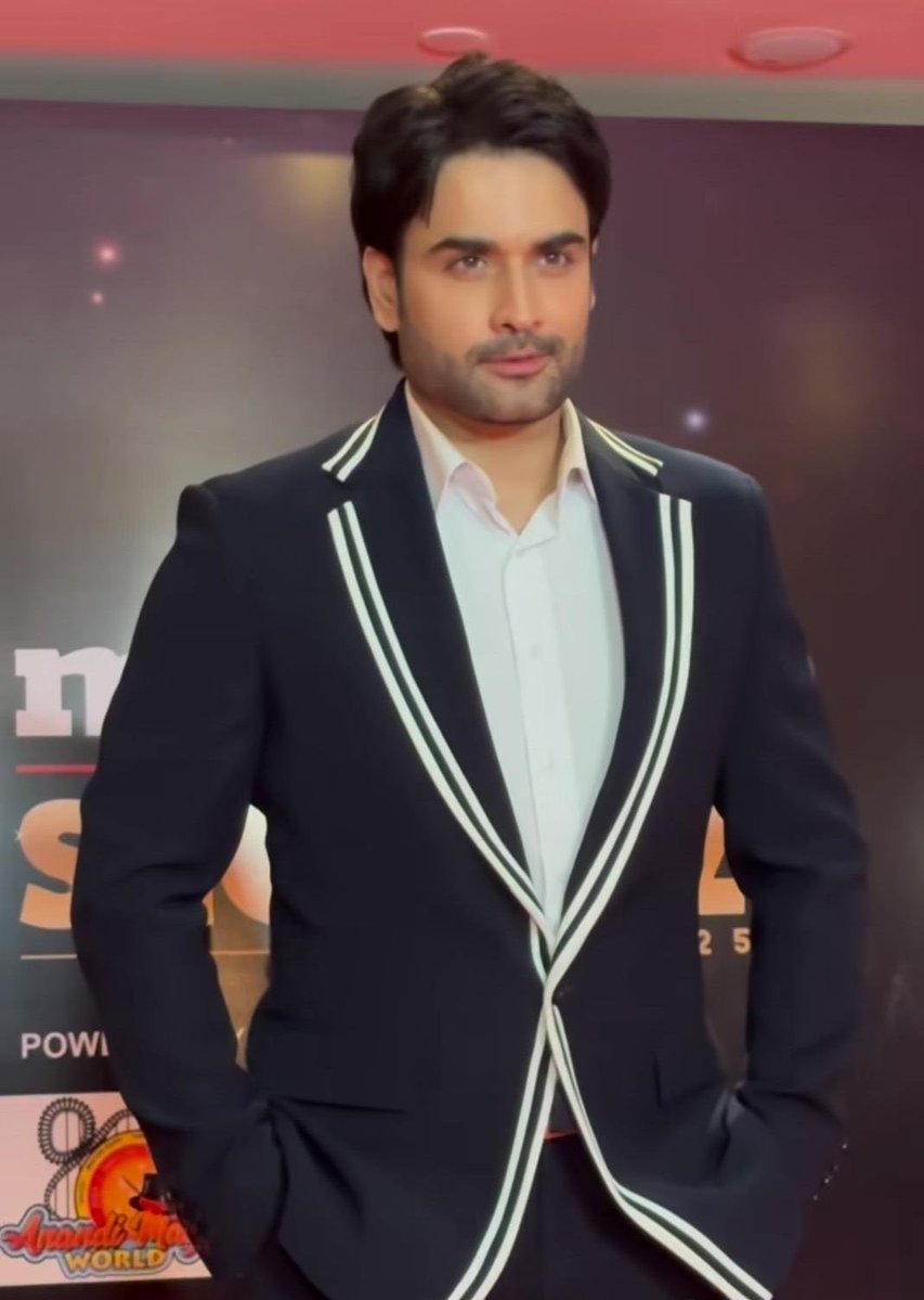 keifsrk's tweet image. Handsome Dsenaa

#VivianDsena