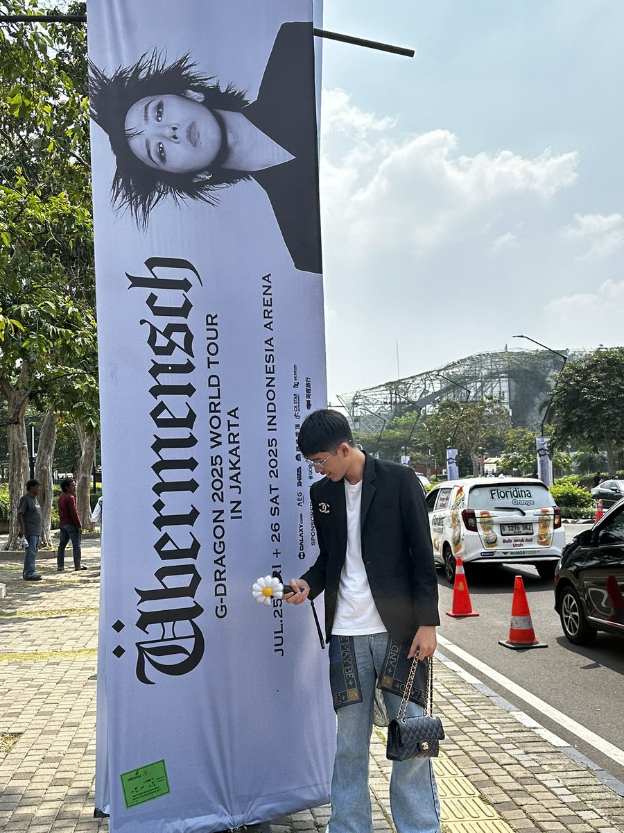 Tweet media one