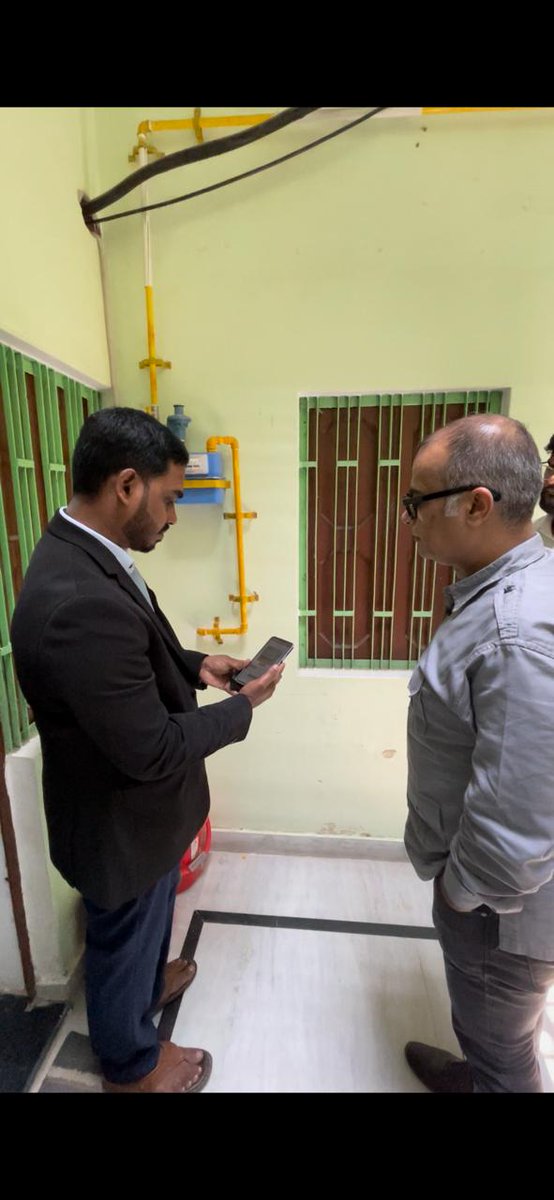 Indraprastha Gas Limited Introduces Spot Billing in Banda GA.
This innovative initiative aims to provide customers with a convenient and hassle-free billing experience. With spot billing, customers can now get their bills generated instantly through the meter reading agent only