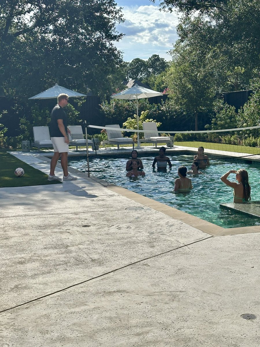 “Forever Teammates” Some of the girls were able to get together to celebrate the memories, the victories, and the friendships they’ve made. Though our paths may diverge, the bond we’ve formed on the field will last forever. #DTID⚽️❤️💙