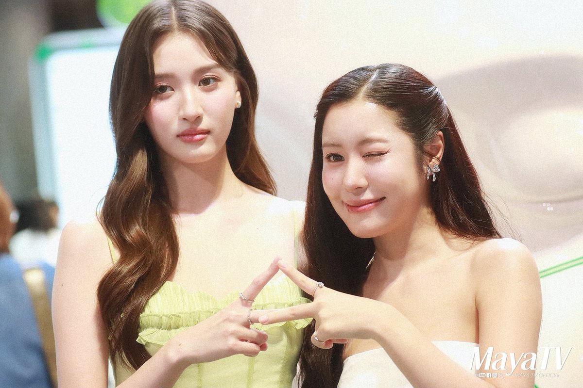 mayaonline2002's tweet image. ไซซี  #ciizezphr และ วิว #viewbenyapa
ร่วมเปิดตัว Garnier Tri-Acid Renew Serum ในงาน GARNIER TRI ACID X SKY-NANI 

#GARNIERTRIACIDXView 
#GARNIERTRIACIDXCiize