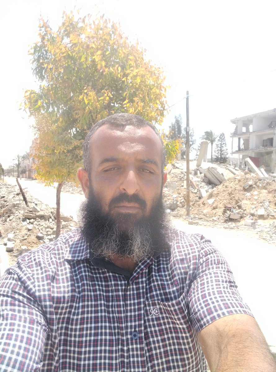 muradAlLouh's tweet image. Everyday i walk in streets under hot sun tryin to find food supply institution or anyone can give me food !!
But in the end I come home empty !!
Im dying from hunger !!
i need 500£ for food !!
I beg you donate me !!
chuffed.org/project/137272…