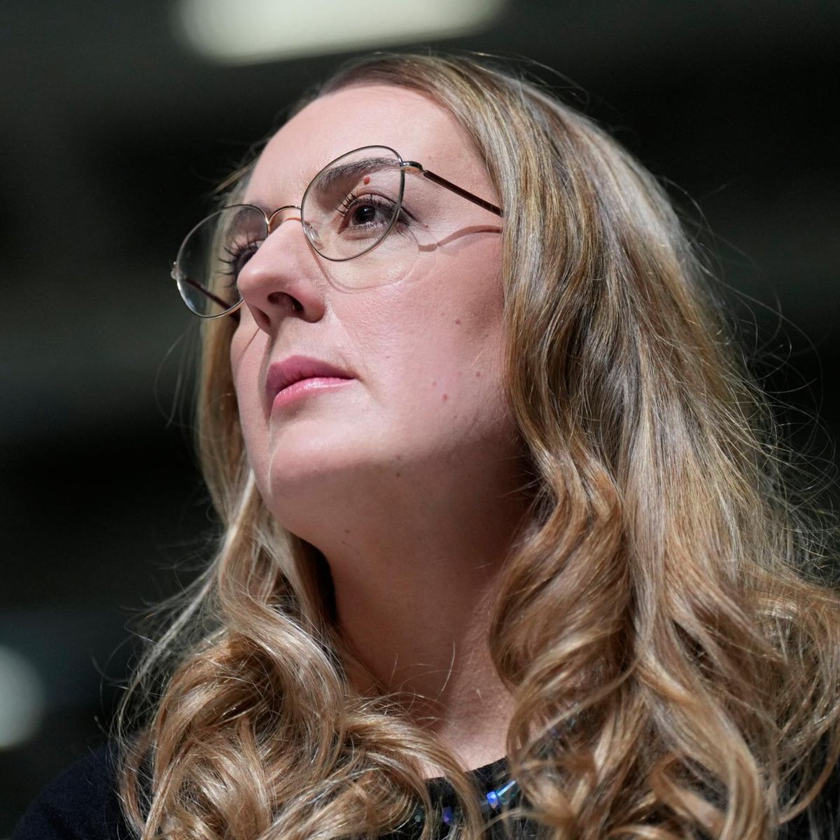 Wie kommt es, daß die Grünen auftreten, als seien sie an der Regierung?