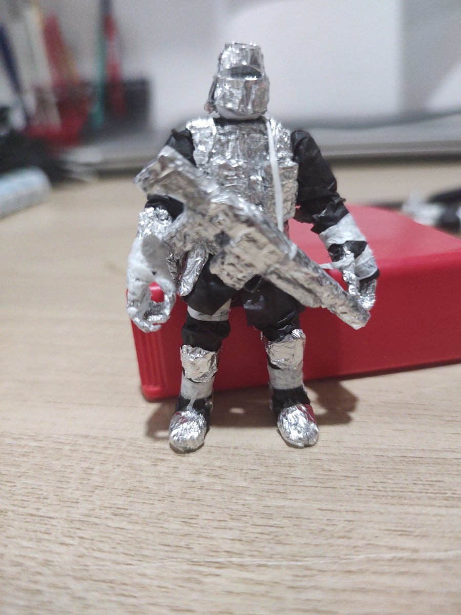 ghost1194485's tweet image. Hace mucho que no muestro algunas de mis figuras
Por ahora ya he mejorado las botas,ahora ya los pies no son tan rígidos y ahora tienen mejor movilidad las articulaciones