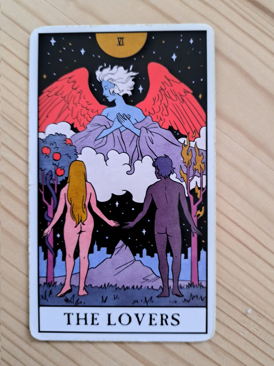 Laurajk32's tweet image. Today's card is The Lovers
There's always a choice, and it's always ours to make.
#yesorno #stayorgo #stickortwist #thisorthat
#tarot #tarotmessage #LauraJK32