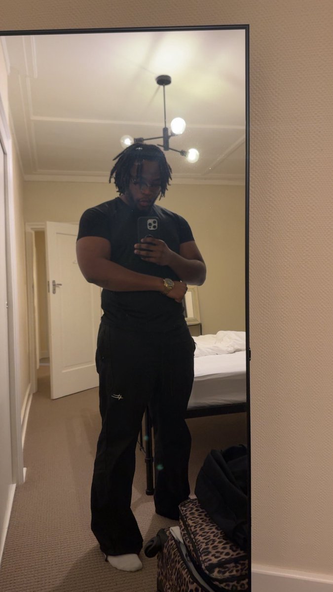 manmandabagman's tweet photo. Been needing a reset😪 https://t.co/x6QtHvoowZ