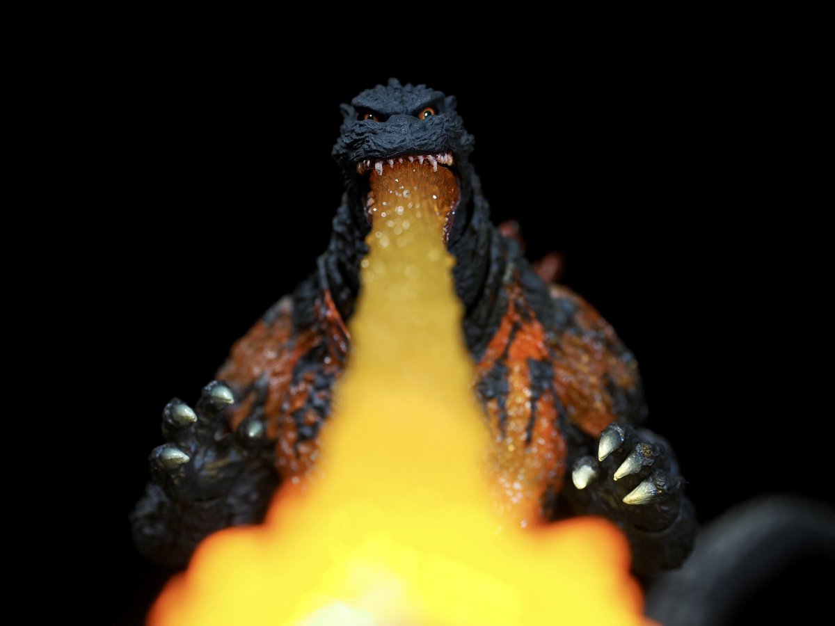 asai526's tweet photo. \\モンアツ デスゴジ//

バンダイスピリッツ
S.H.MonsterArts 
ゴジラVSデストロイア
ゴジラ (1995) 70周年特別記念Ver. https://t.co/J63dEHB6Gs