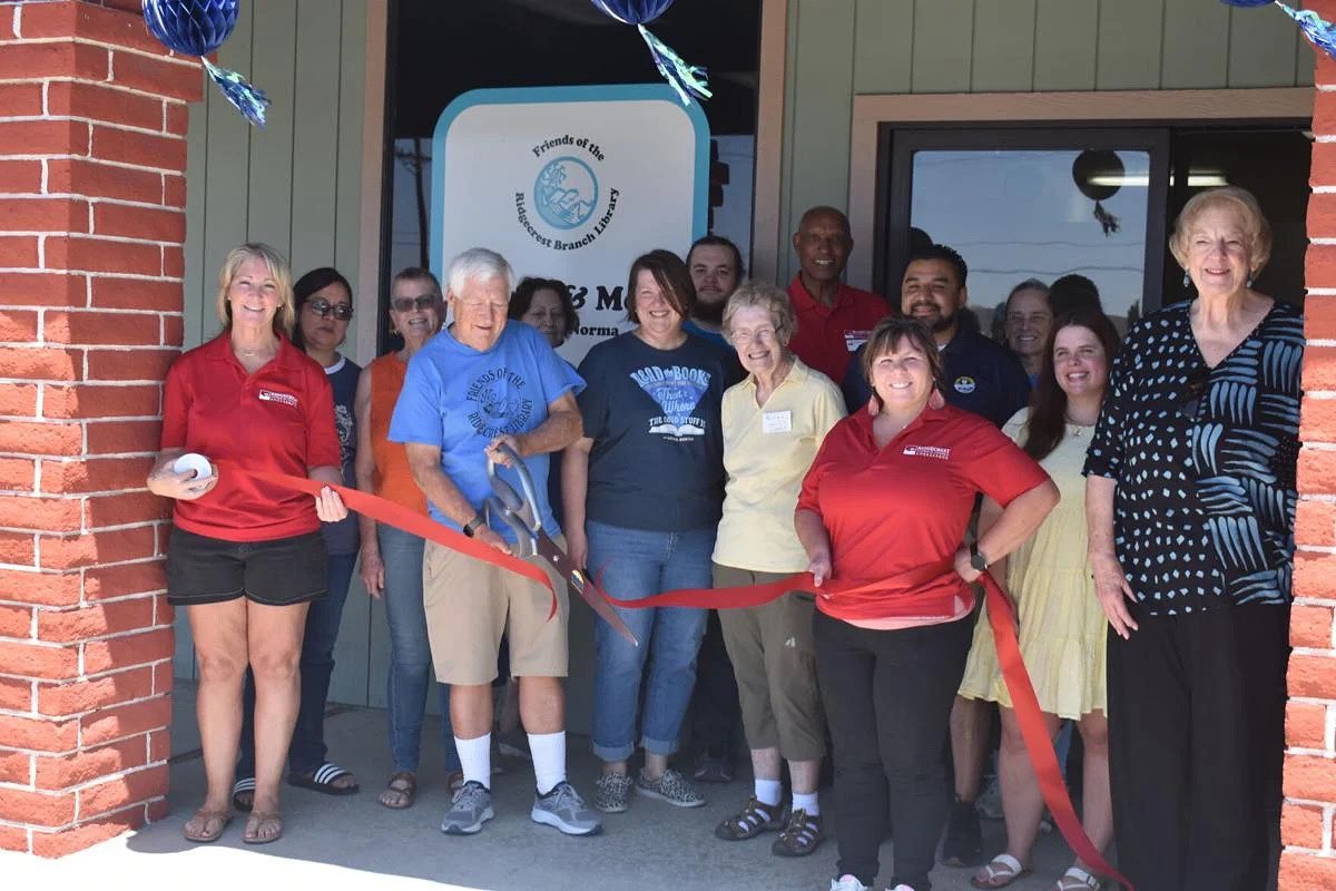 On the Town: Our public library ... seriously smart!
#TheDailyIndependent #Ridgecrest #LocalNews #news #California #KernCounty

ridgecrestca.com/opinion/on-the…