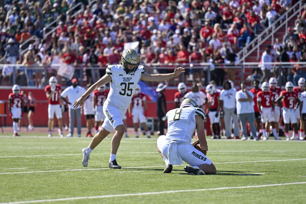 29 DAYS UNTIL THE 2025-26 SEASON

S&amp;T Football boasted the third most points per game in the Great Lakes Valley Conference last season, averaging 29.5 points per contest. Layne Ryals led the team in scoring with 57 points, making 6 field goals and 39 extra points.

#minerpride