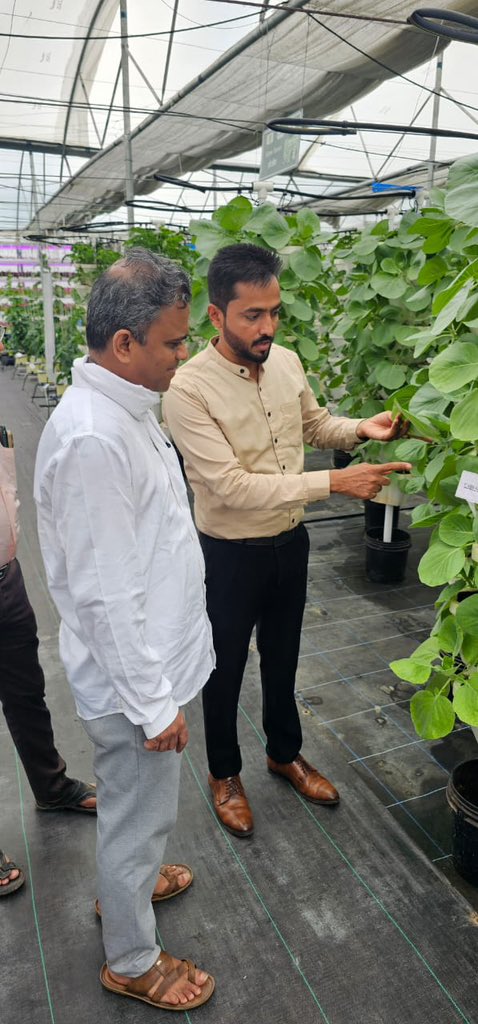 Visited Baramati KVK to understand the various initiatives and new technology being implemented in agriculture sector. Use of AI platform in this sector is really pioneering and they have achieved outstanding results with collaboration with Oxford University and Microsoft.