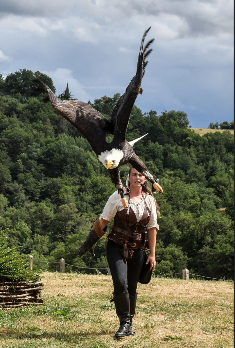 Château de Pagax (@depagax) on Twitter photo Nos spectacles d'été au Château de Pagax ⚔️. 
Les Ribouldingues ou les Médiévales !
Consultez notre programme sur chateau-de-pagax.com 
Château de Pagax 
Flagnac-Aveyron-France Nos spectacles d'été au Château de Pagax ⚔️. 
Les Ribouldingues ou les Médiévales !
Consultez notre programme sur chateau-de-pagax.com 
Château de Pagax 
Flagnac-Aveyron-France