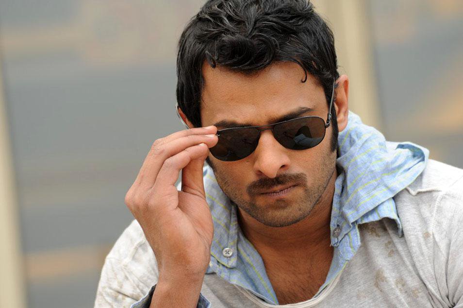 PrabhasNetwork_'s tweet image. Simple, Classy, Cool and Stylish 😍😎
RebelStar #Prabhas as Vicky in #MrPerfect ❤️🔥