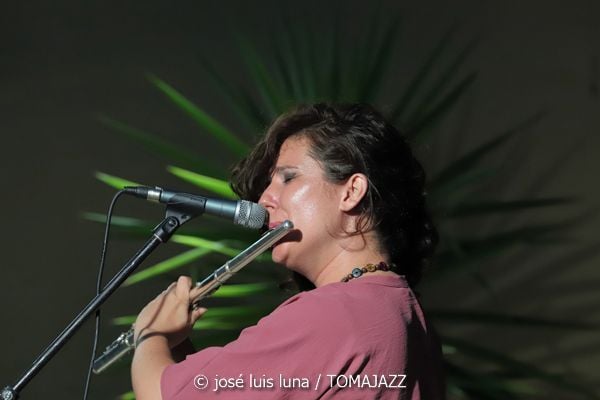 tomajazz's tweet image. Trinidad Jiménez Trío actuó en Nits a la fresca 2023 (C.C. Can Gelabert. Binissalem. Mallorca) el 6 de julio de 2023. José Luis Luna Rocafort retrata el concierto en INSTANTZZ. tomajazz.com/web/trinidad-j…
