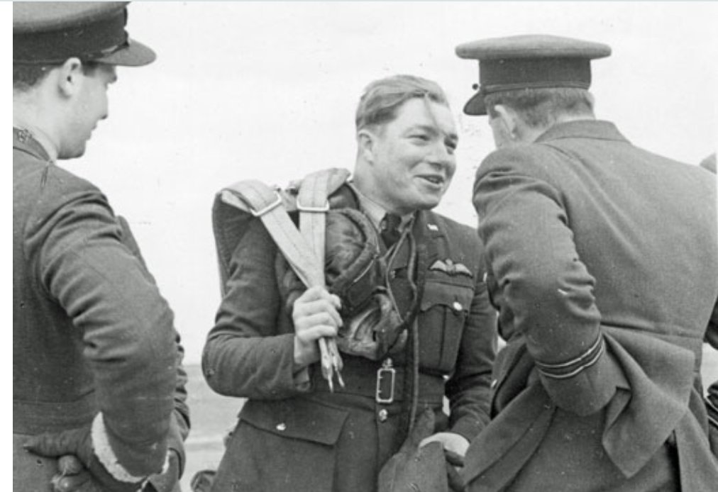 pettore's tweet image. Lost his life this day 26th July 1944.
PO. Eugene George Achilles Seghers. DFC.
Belgian One of THE FEW.
bbm.org.uk/airmen/Seghers…
On 26th July 2014, the 70th anniversary, a memorial was unveiled at his crash site in the grounds of the Highland Inn at Uckfield.